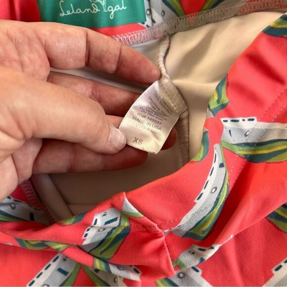 Leland Gal Grapefruit Tug Lattice Hand Painted Textiles, Girls XS Leggings - Picture 4 of 11